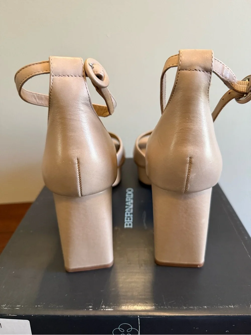 Bernardo Raleigh Women’s Nude Platform Block Heel Sandals with Ankle Strap NEW